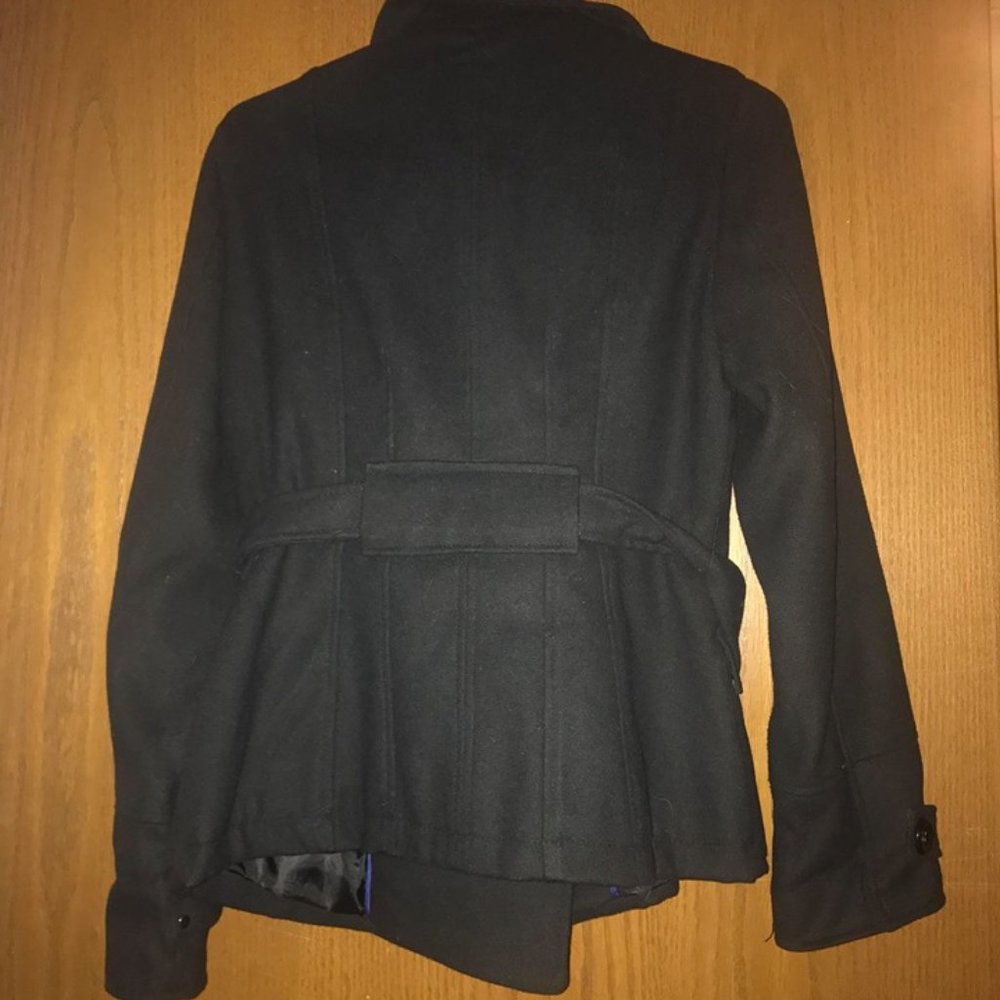 Medium Jacket - Picture 2 of 2